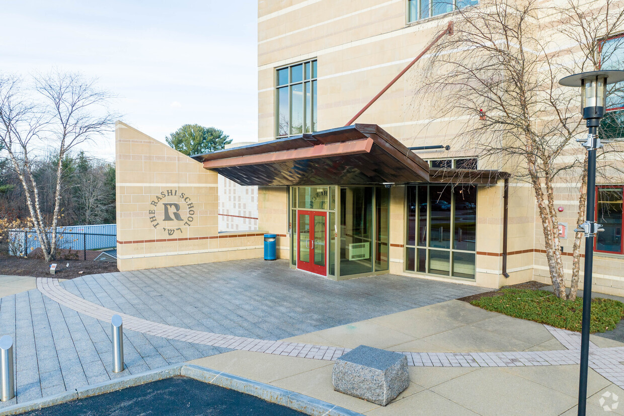 the-rashi-school-dedham-ma-3-schoolphoto